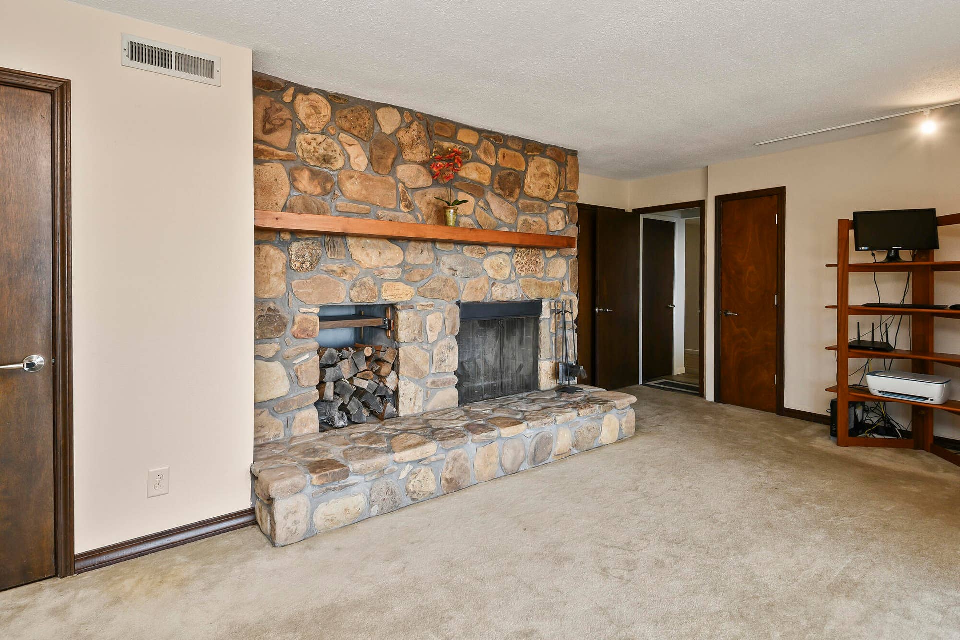 92 Plateau Lane, Kimberling City, MO 65686 .