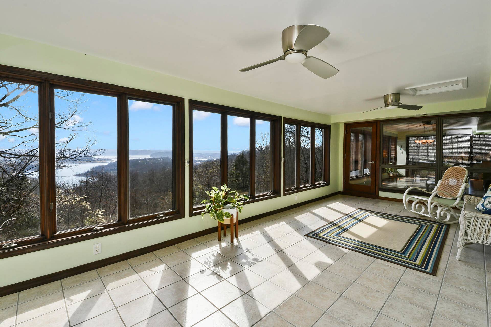 92 Plateau Lane, Kimberling City, MO 65686 .