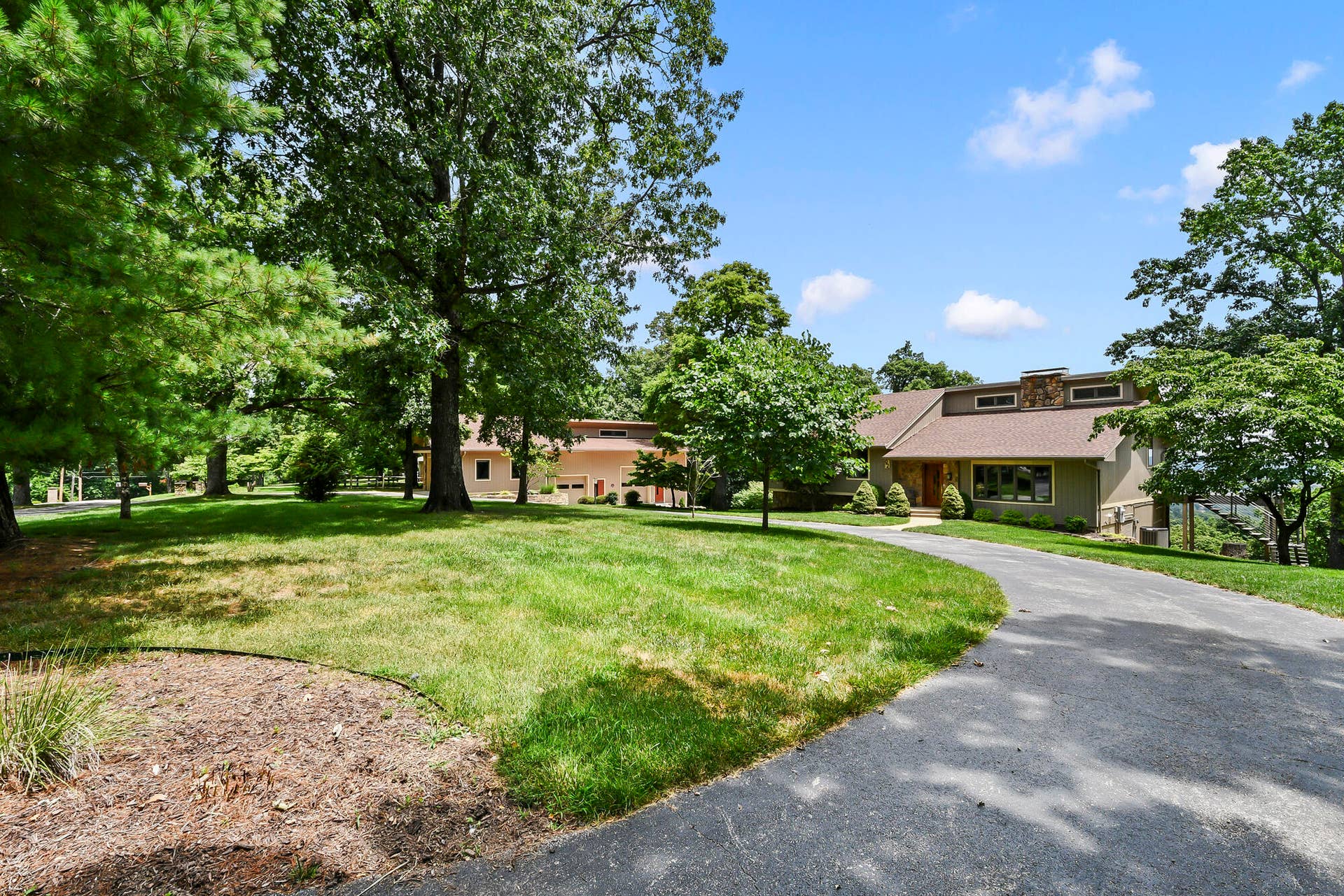 92 Plateau Lane, Kimberling City, MO 65686 204