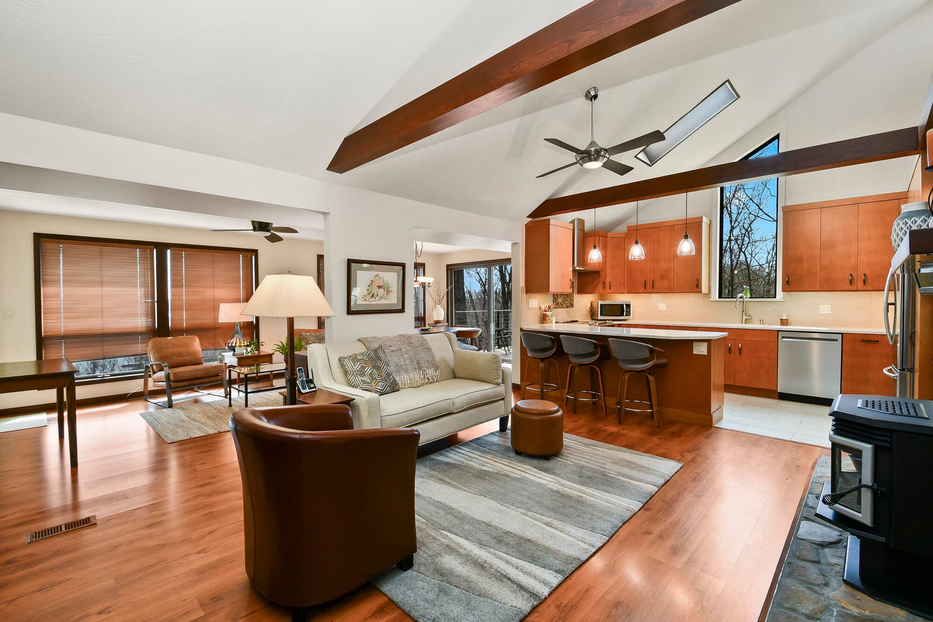 92 Plateau Lane, Kimberling City, MO 65686 .