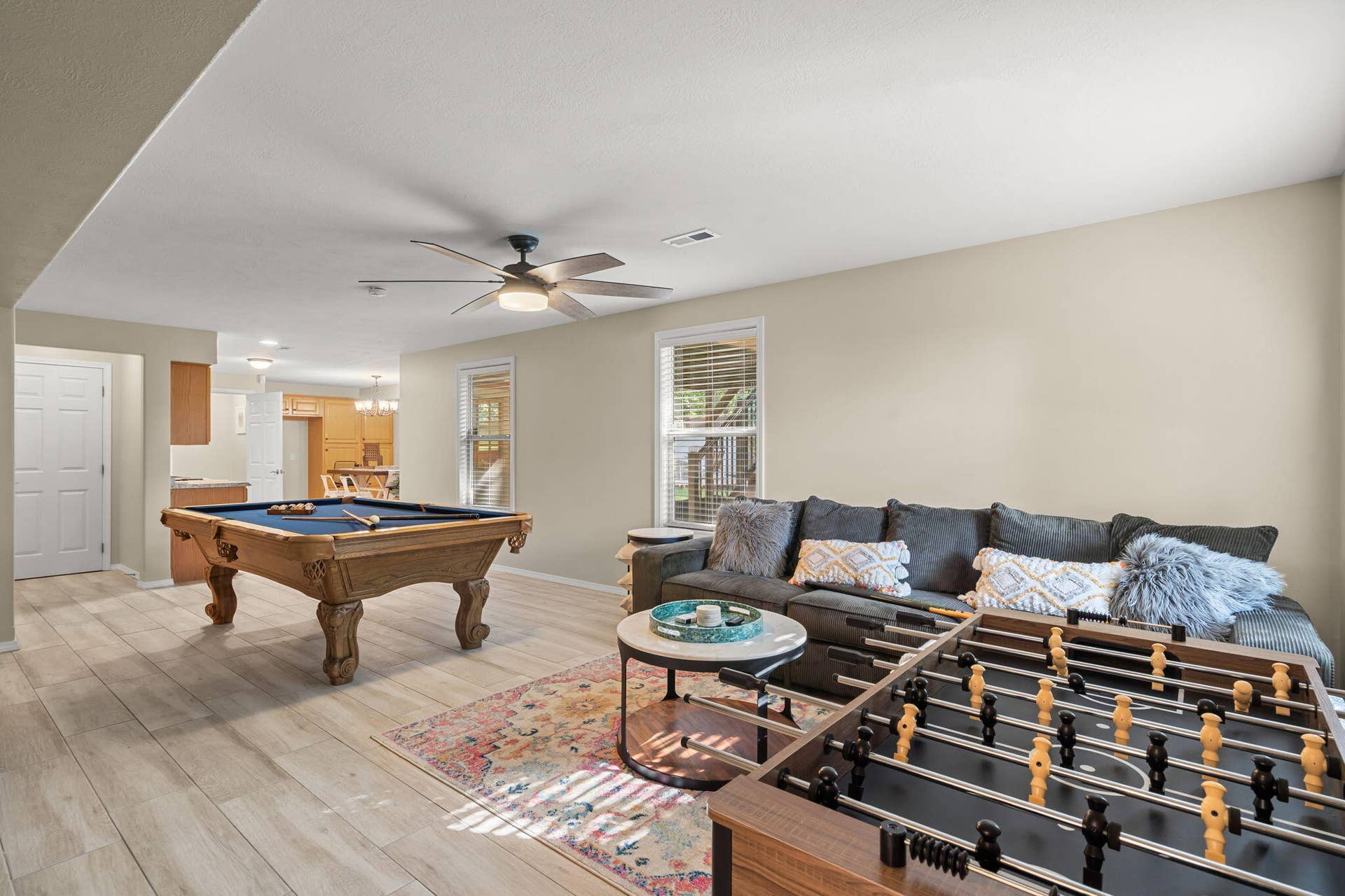 567-Austin-Pl-Family-Hangout