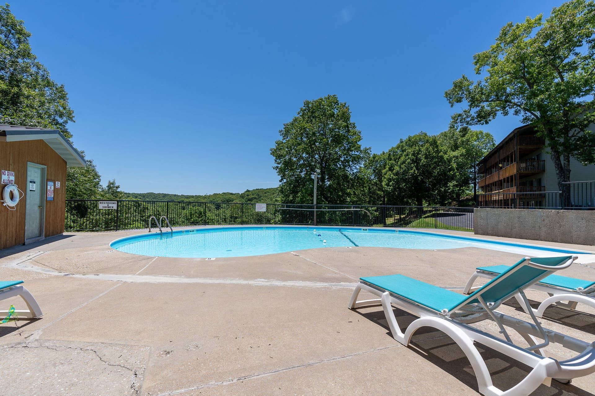 388 Notch Lane, #A, Reeds Spring, MO 65737 Nightly Rental Condo Table Rock Lake