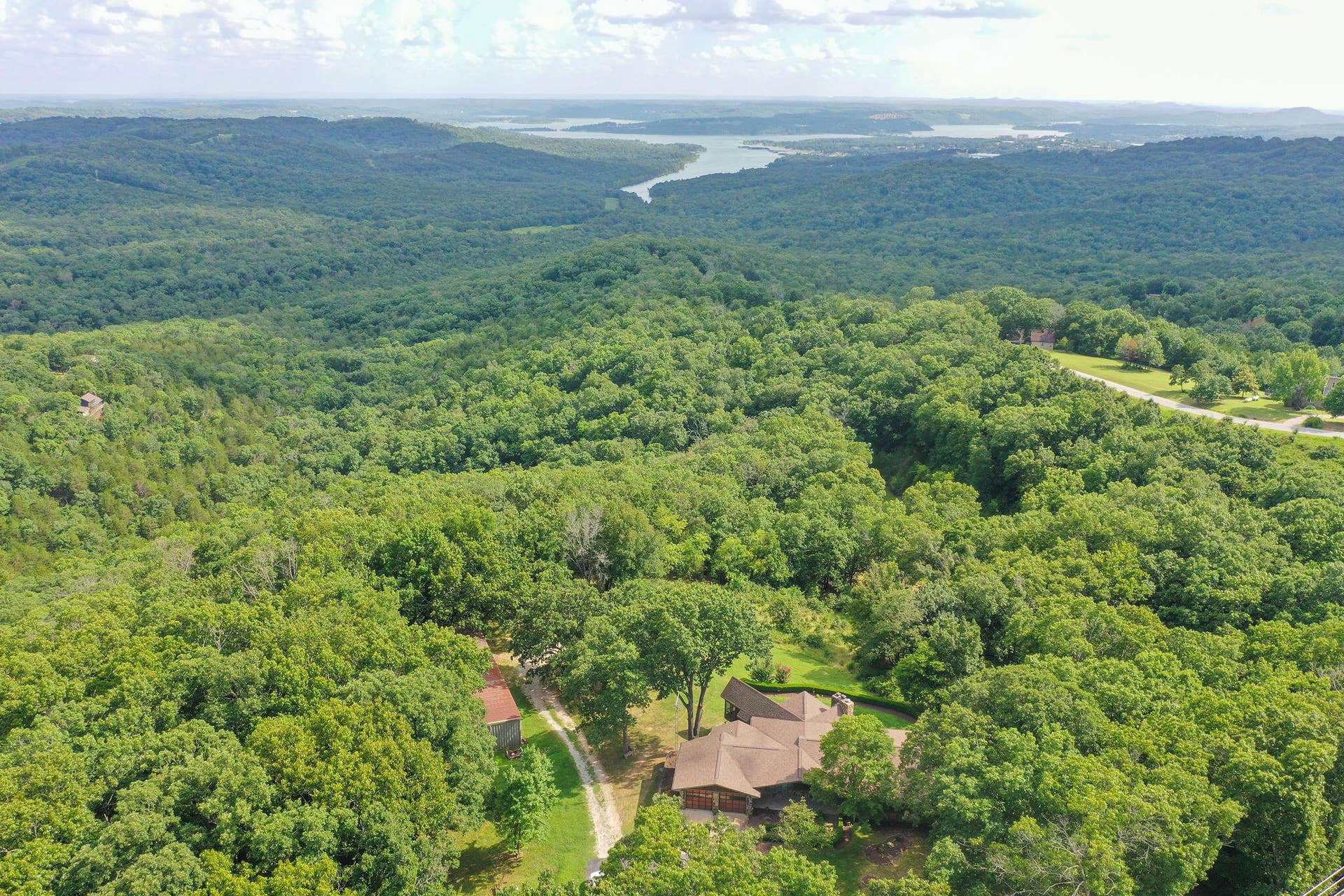 15526 State Hwy 13, Branson West, MO 65737 15526 State Hwy 13