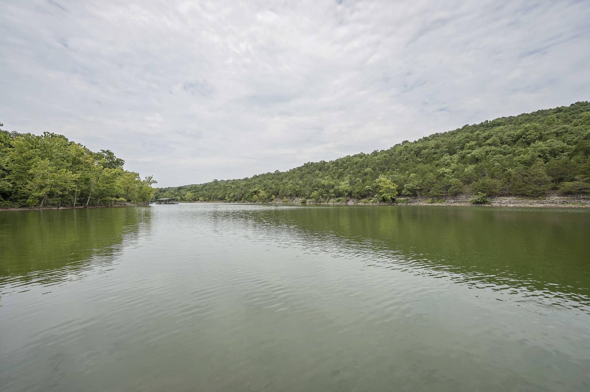 Branson West, MO 65737 2193 Stoneridge Center Rd (152)