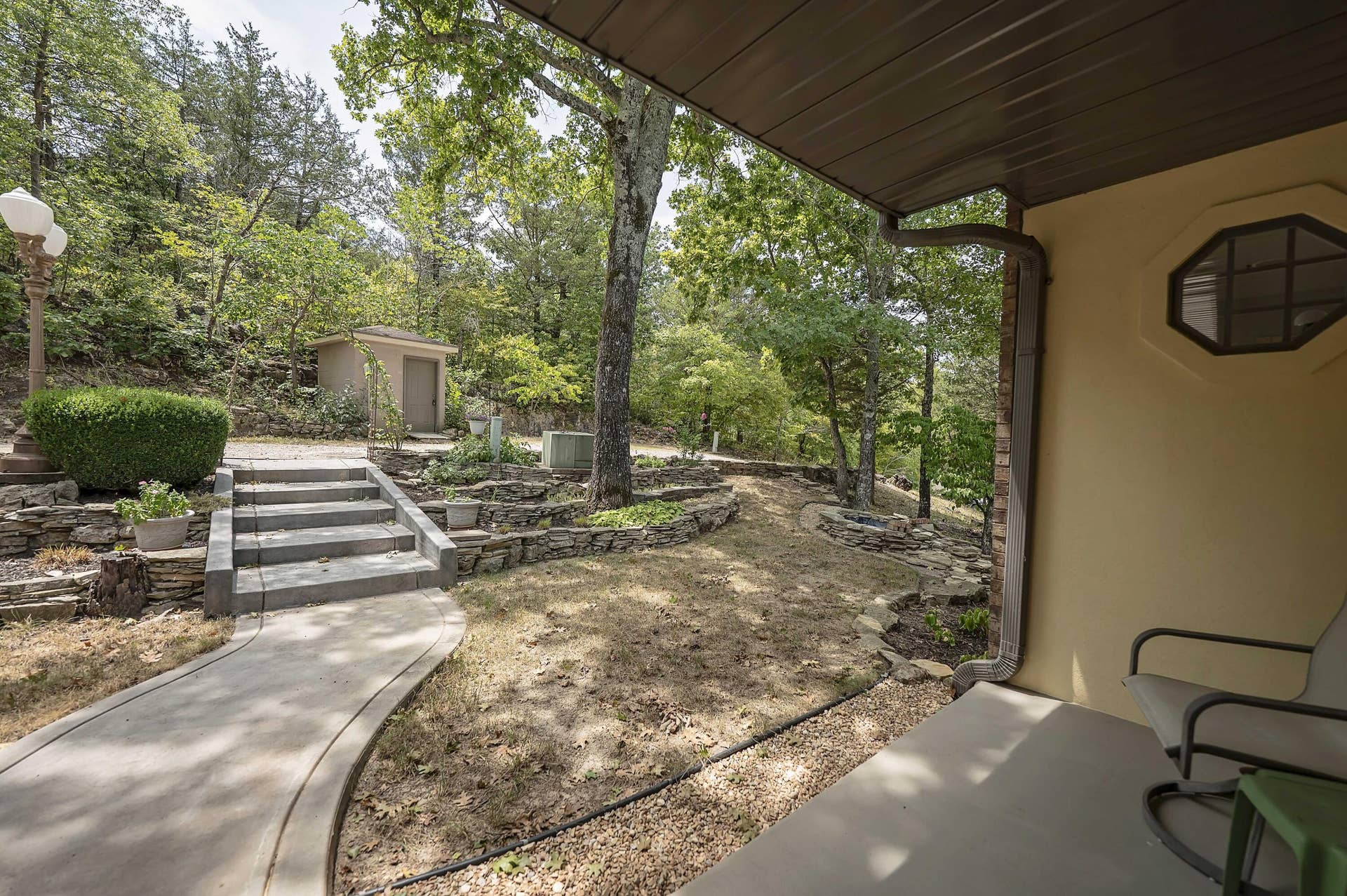 Branson West, MO 65737 2193 Stoneridge Center Rd (97)