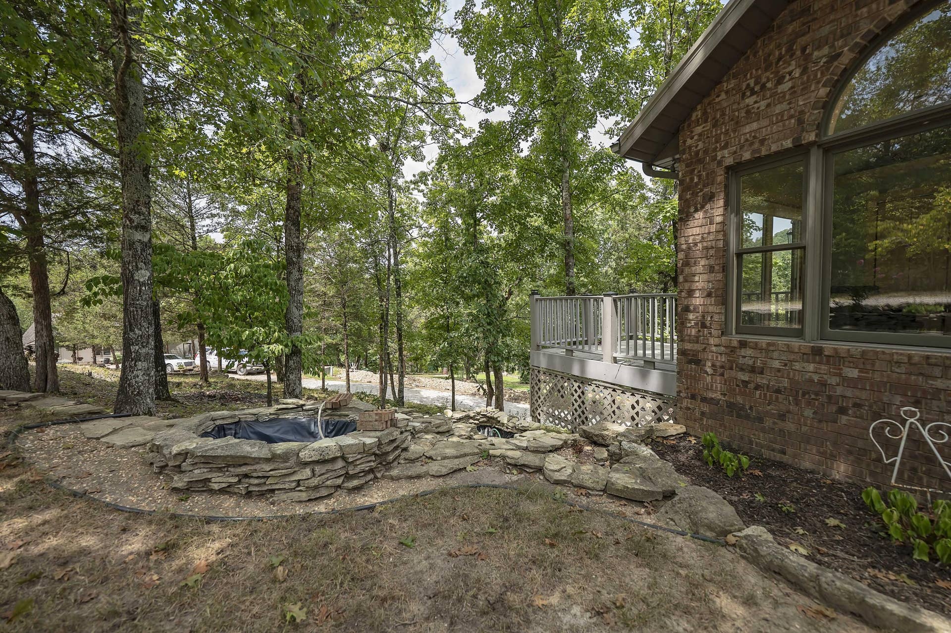 Branson West, MO 65737 2193 Stoneridge Center Rd (98)