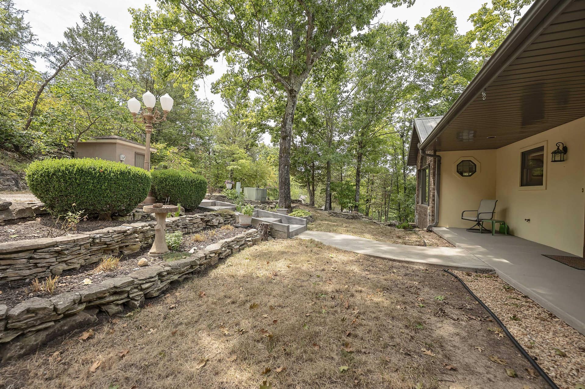 Branson West, MO 65737 2193 Stoneridge Center Rd (109)