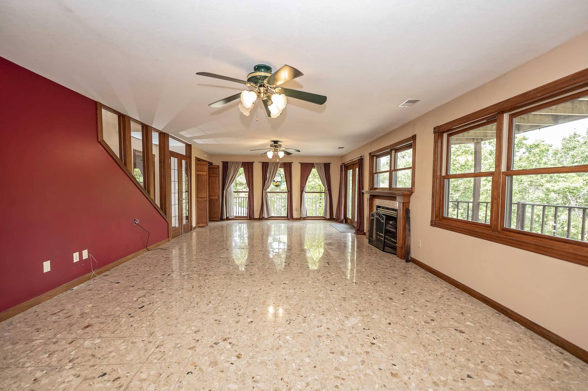 Branson West, MO 65737 2193 Stoneridge Center Rd (65)