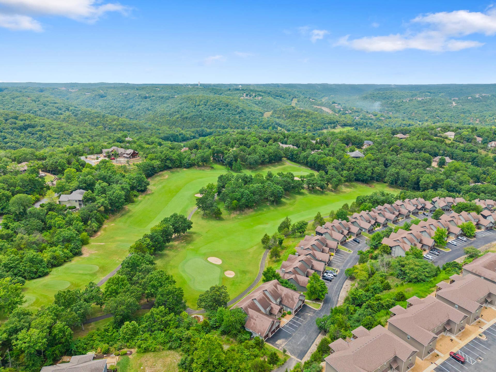 1281 Golf Dr Areal