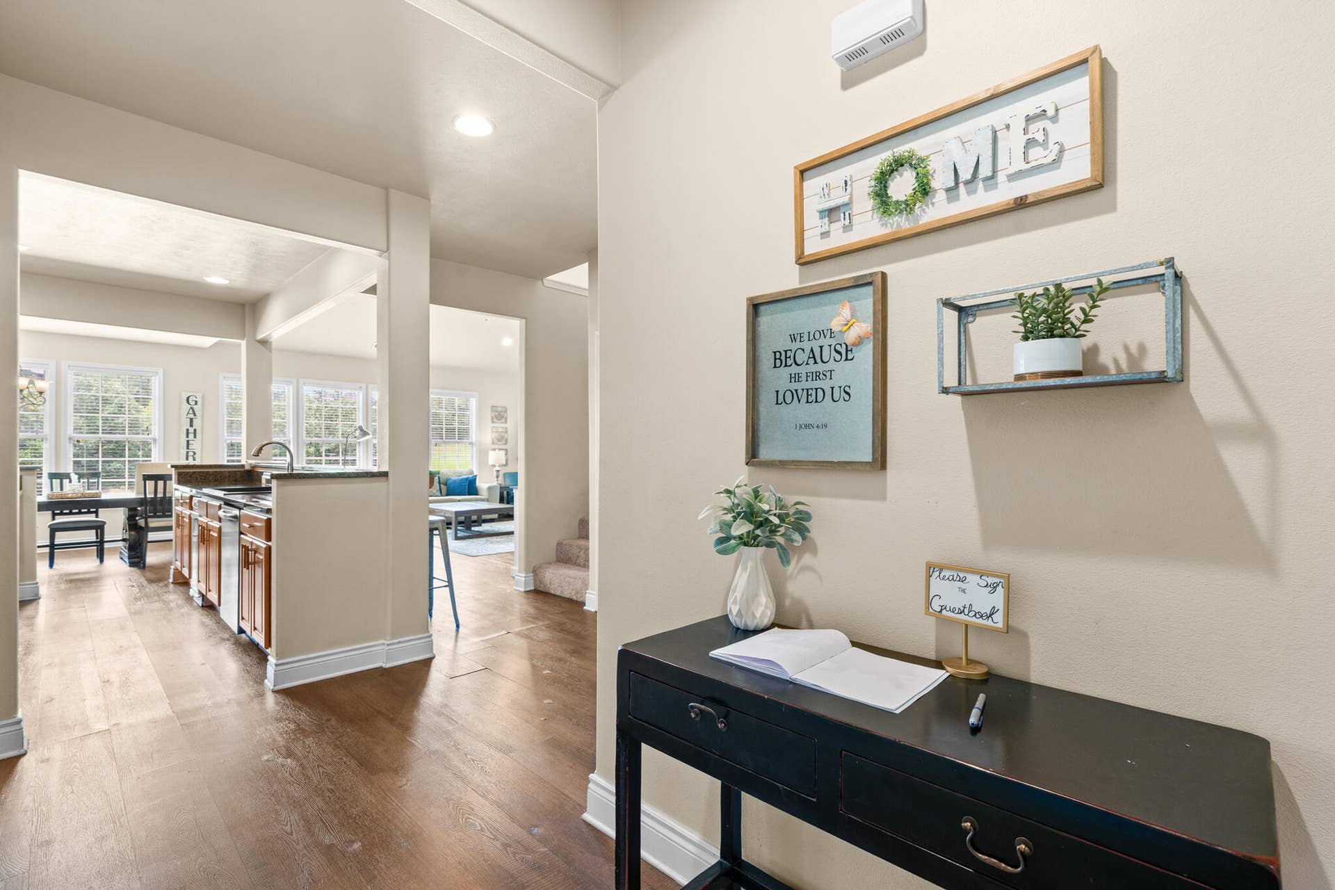 Interior Entry Way