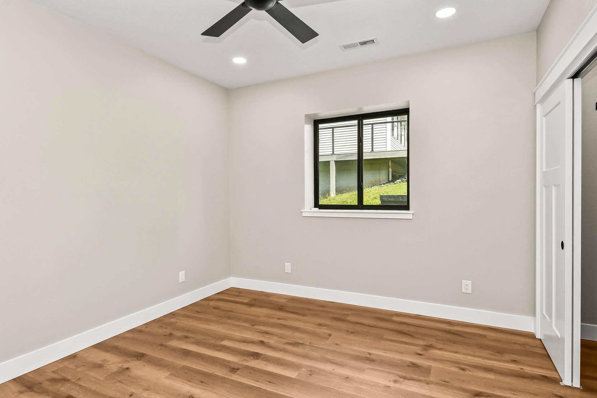 140 Fishermans Tale Lane, Reeds Spring, MO 65737 38 (2)
