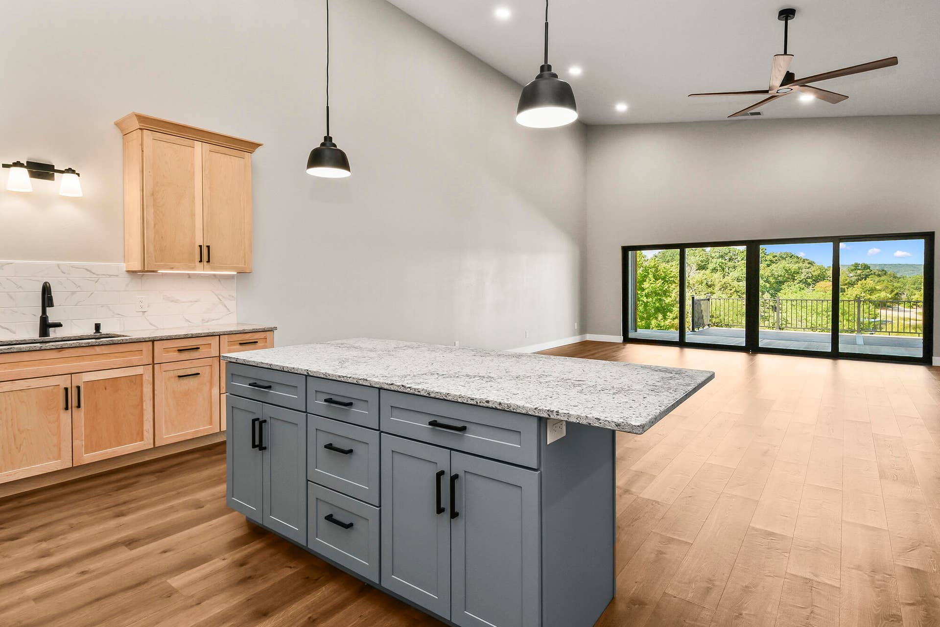 140 Fishermans Tale Lane, Reeds Spring, MO 65737 28 (2)
