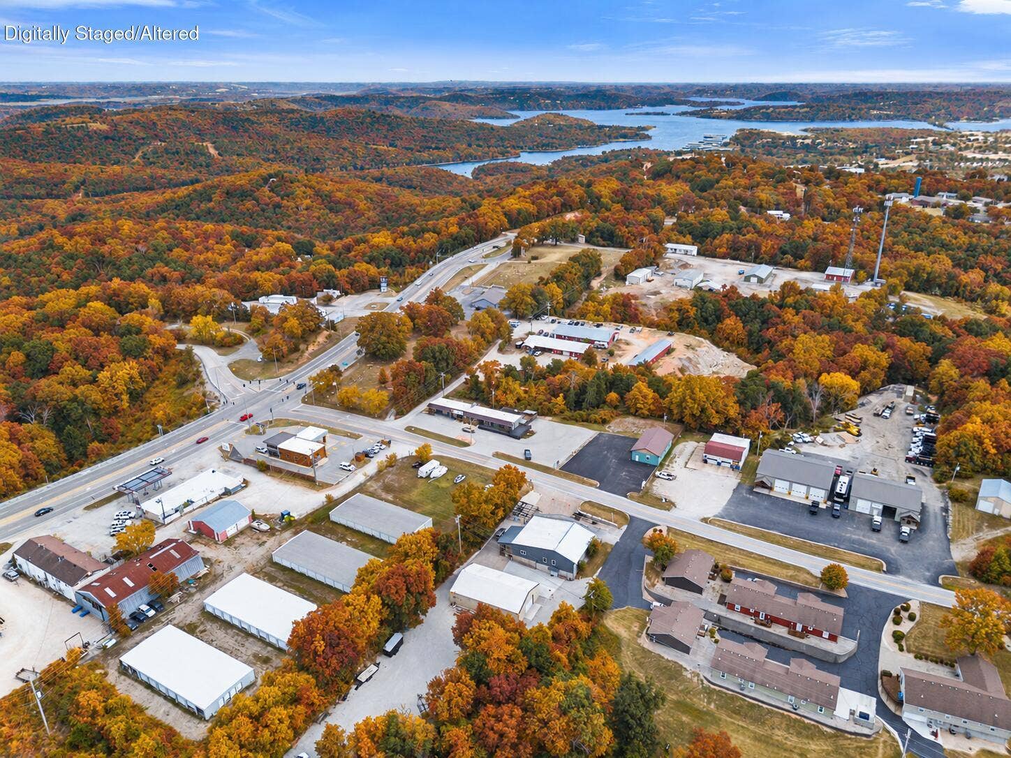 85 State Highway Oo, Reeds Spring, MO 65737 51-web-or-mls-DJI_0200
