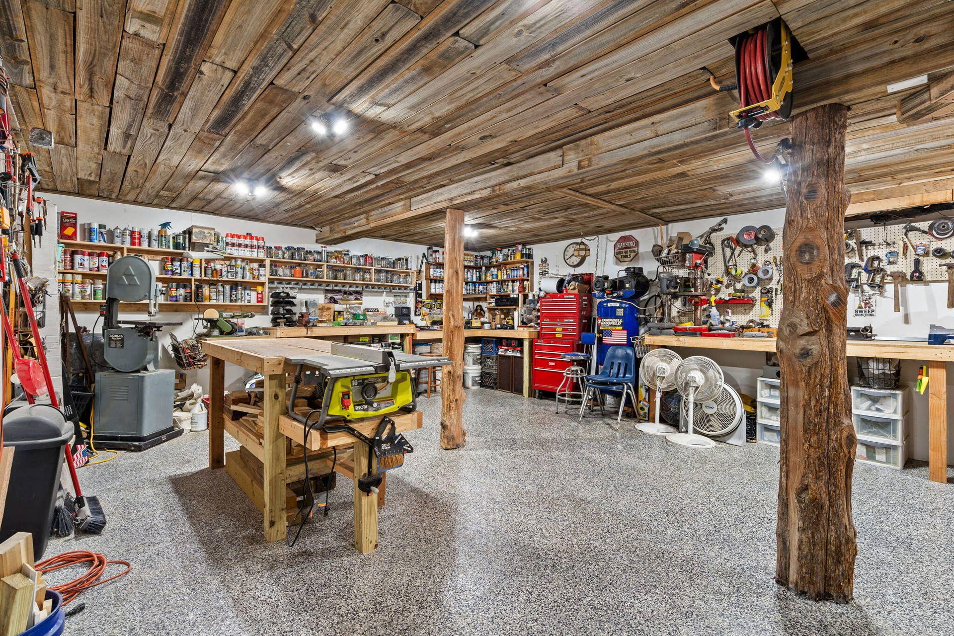 85 State Highway Oo, Reeds Spring, MO 65737 85-State-Hwy-OO-Commercial-Workshop