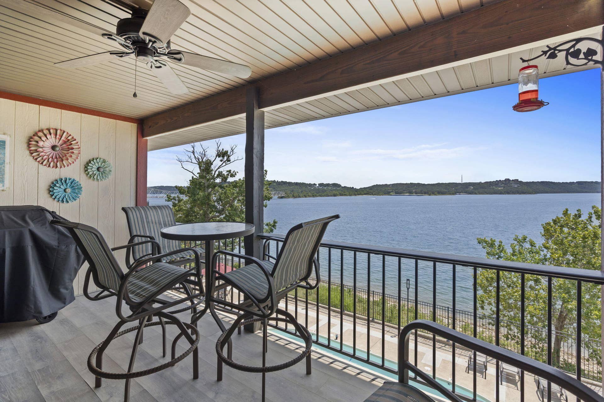 393 Anchors Point Lane, #470, Kimberling City, MO 65686 393-Anchors-Point-Lakefront-Escape