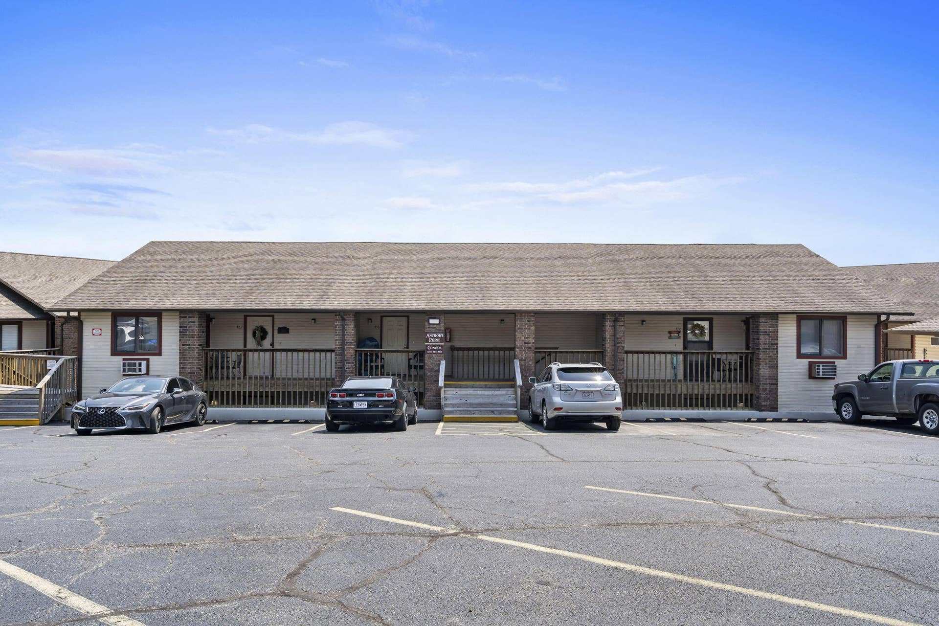 393 Anchors Point Lane, #470, Kimberling City, MO 65686 393-Anchors-Point-Easy-Lake-Living