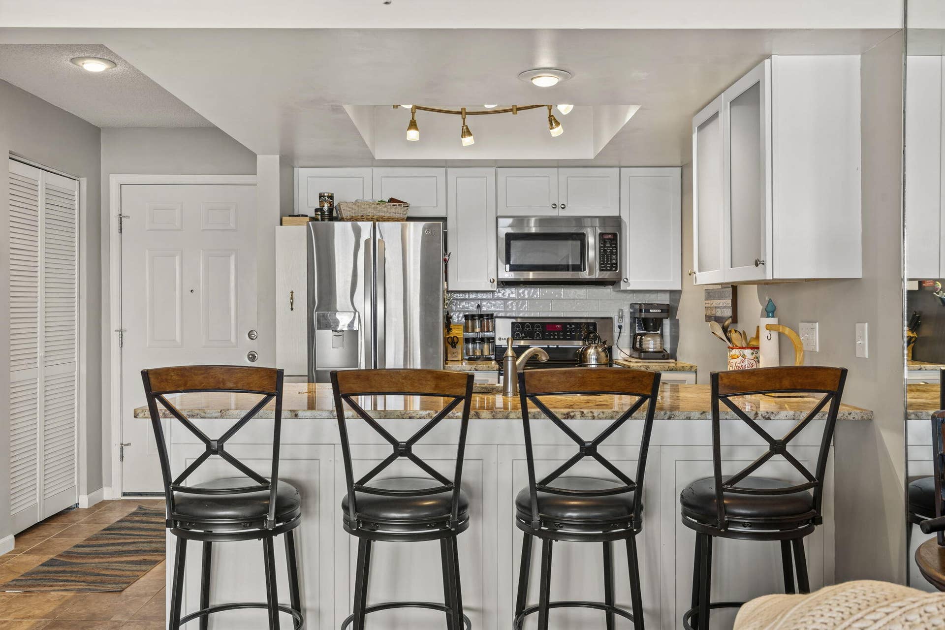 393 Anchors Point Lane, #470, Kimberling City, MO 65686 393-Anchors-Point-Kitchen-Gathering
