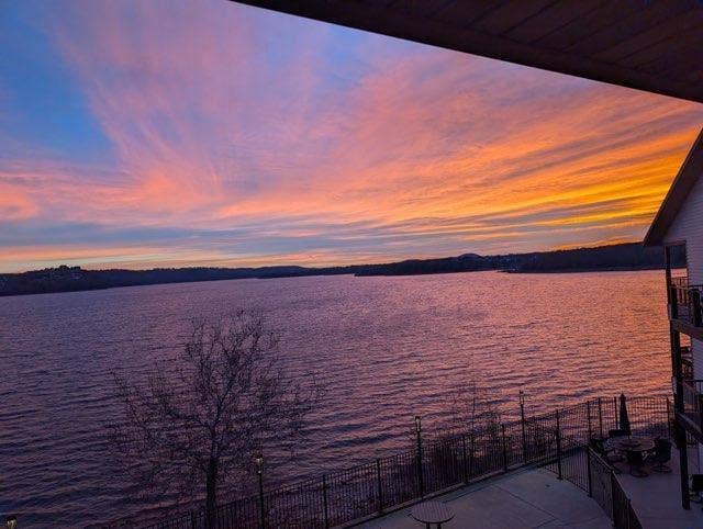 393 Anchors Point Lane, #470, Kimberling City, MO 65686 393-Anchors-Point-Daybreak-to-Dusk