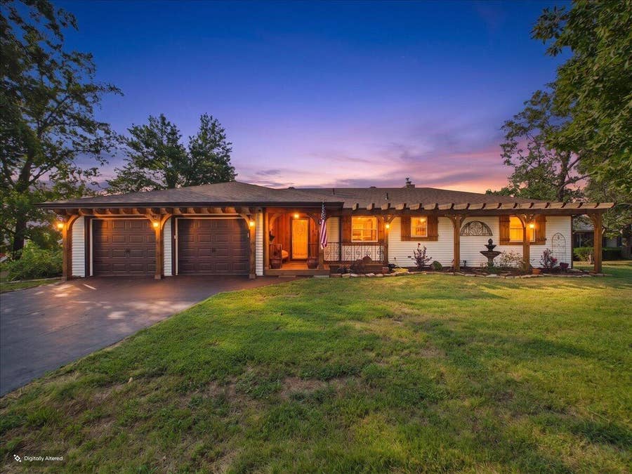 Property photo for 38 Skyline Drive, Kimberling City, MO