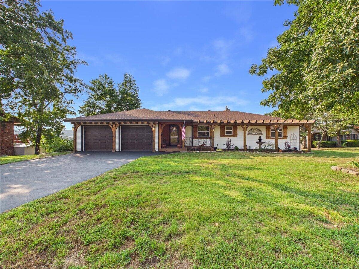 38 Skyline Drive, Kimberling City, MO 65686 001-38Skyline-1
