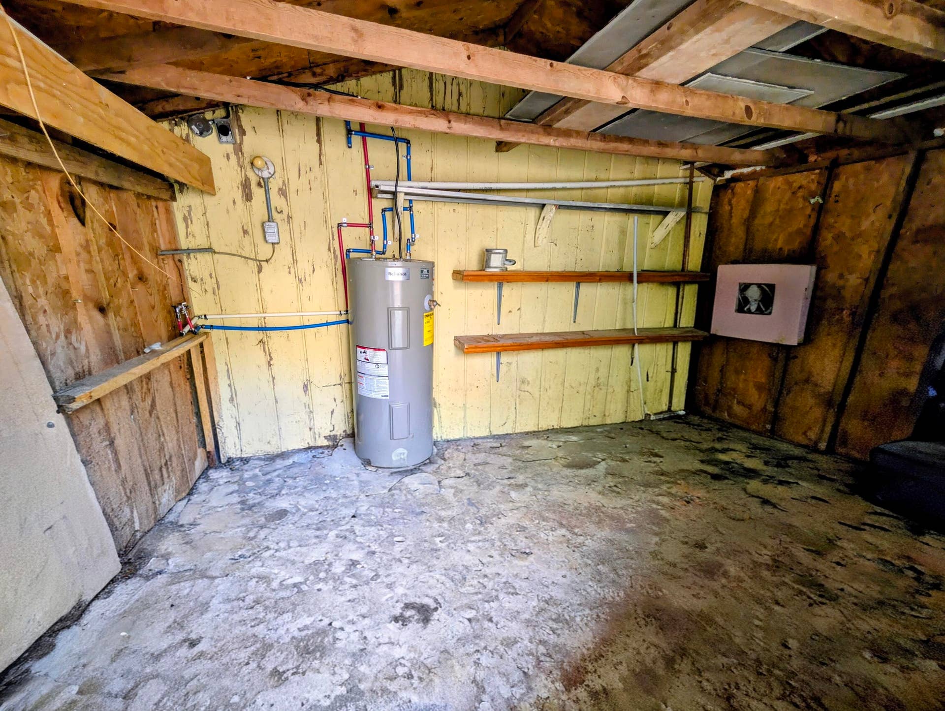 84 Kings Cove Lane, #16, Reeds Spring, MO 65737 Laundry-Storage