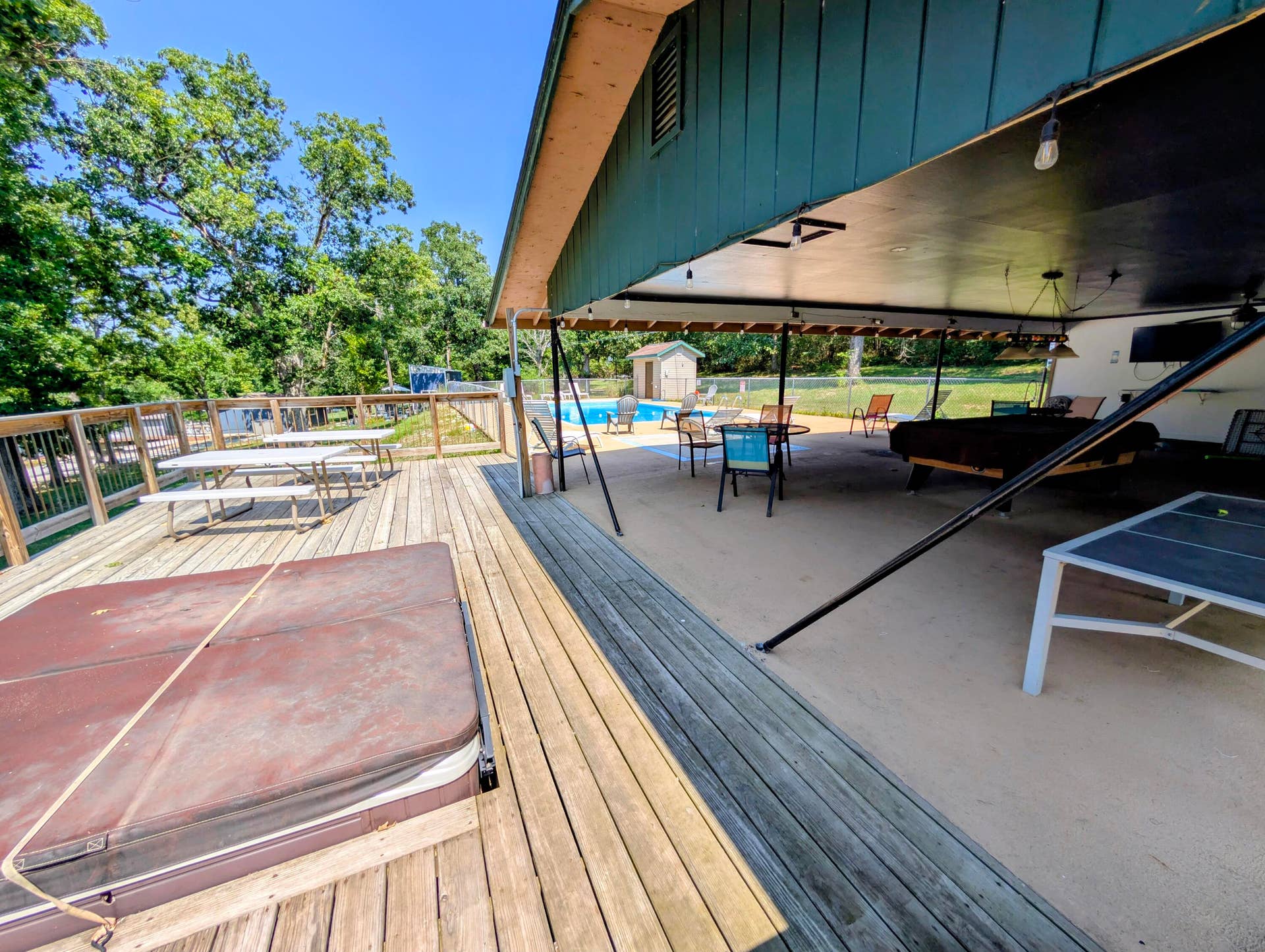 84 Kings Cove Lane, #16, Reeds Spring, MO 65737 Hot Tub-Pool-Rec