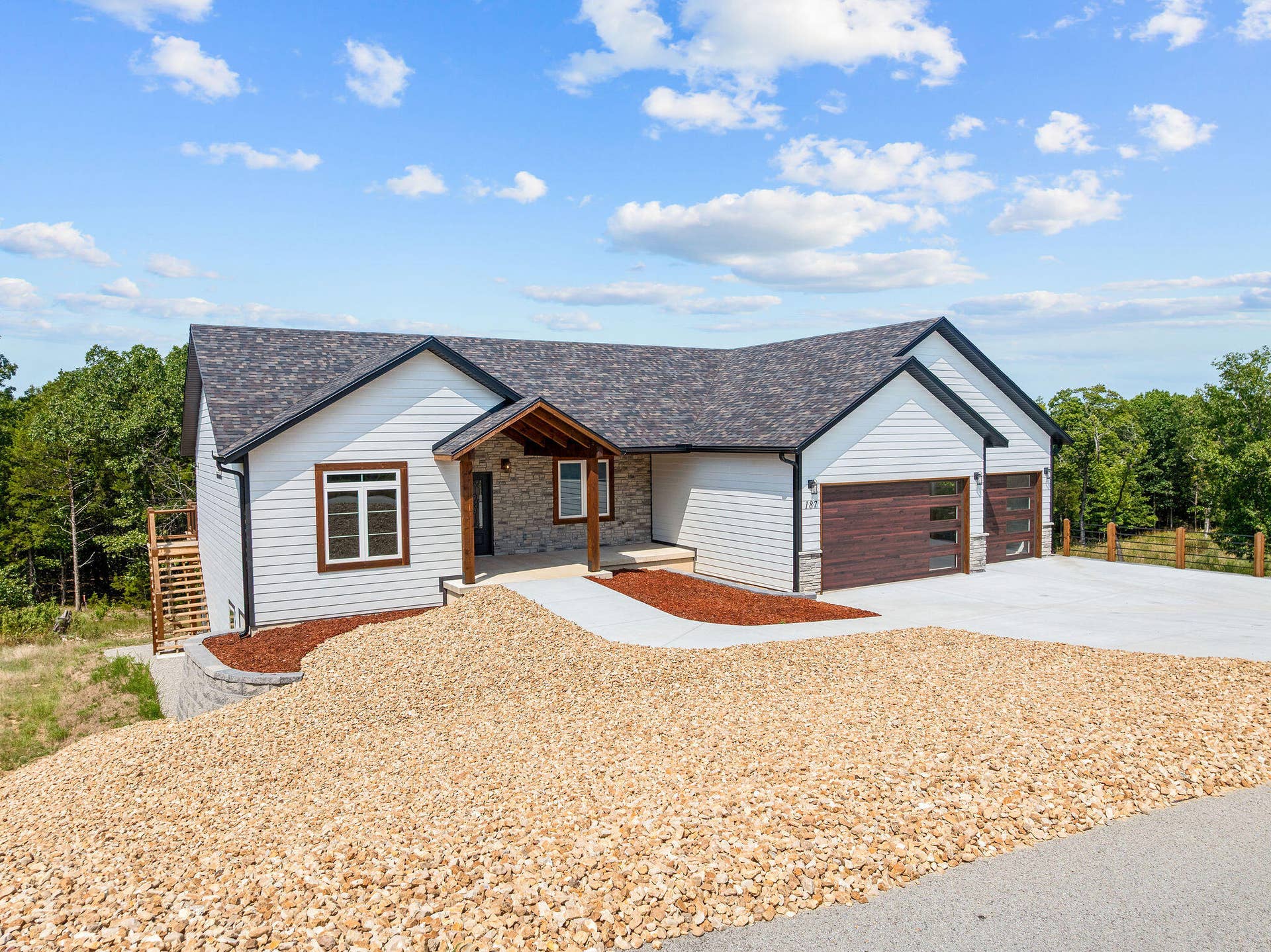 187 Silver Sunset Lane, Kimberling City, MO 65686 Brand New Home