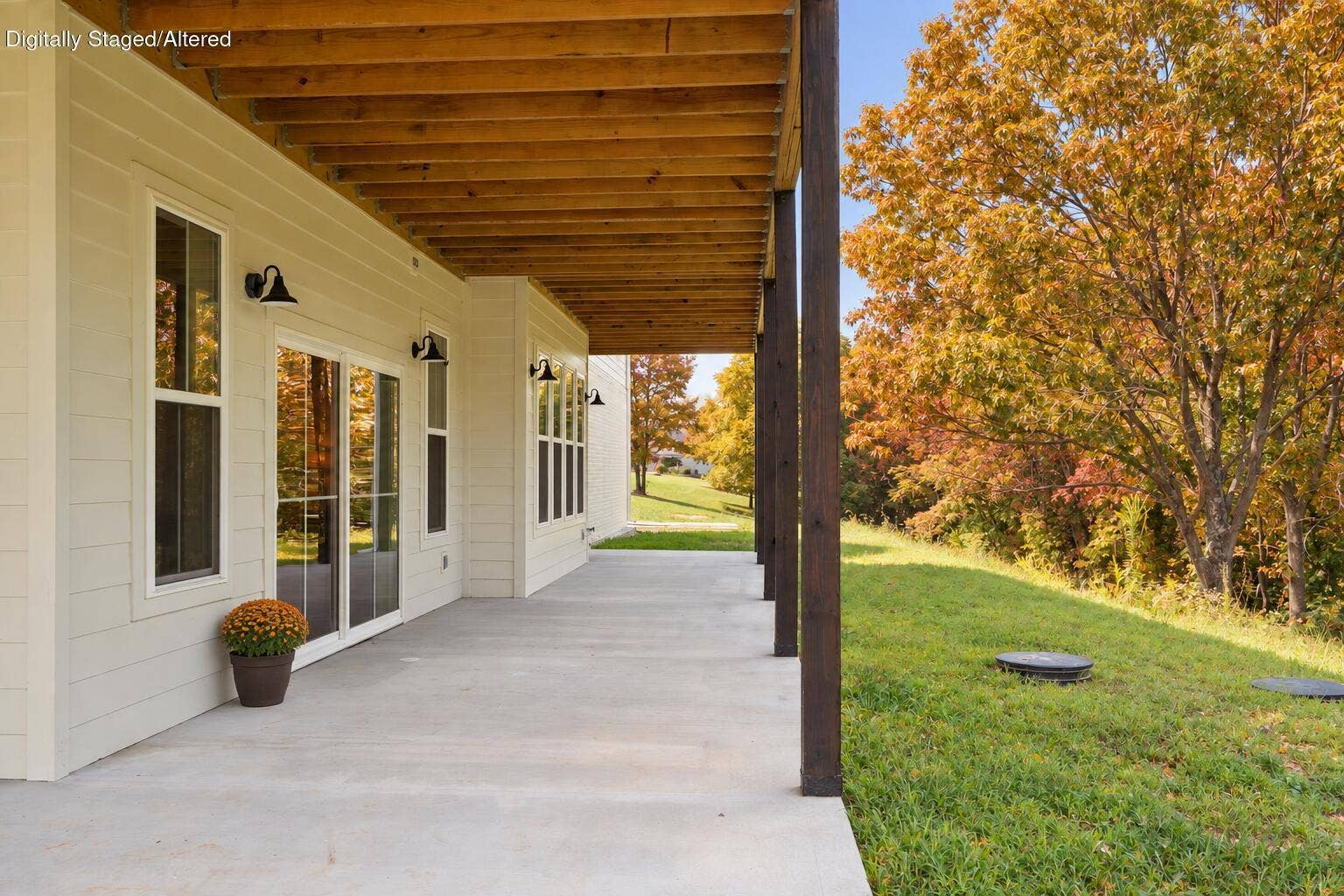 893-Hidden-Springs-Ln-High-End-View