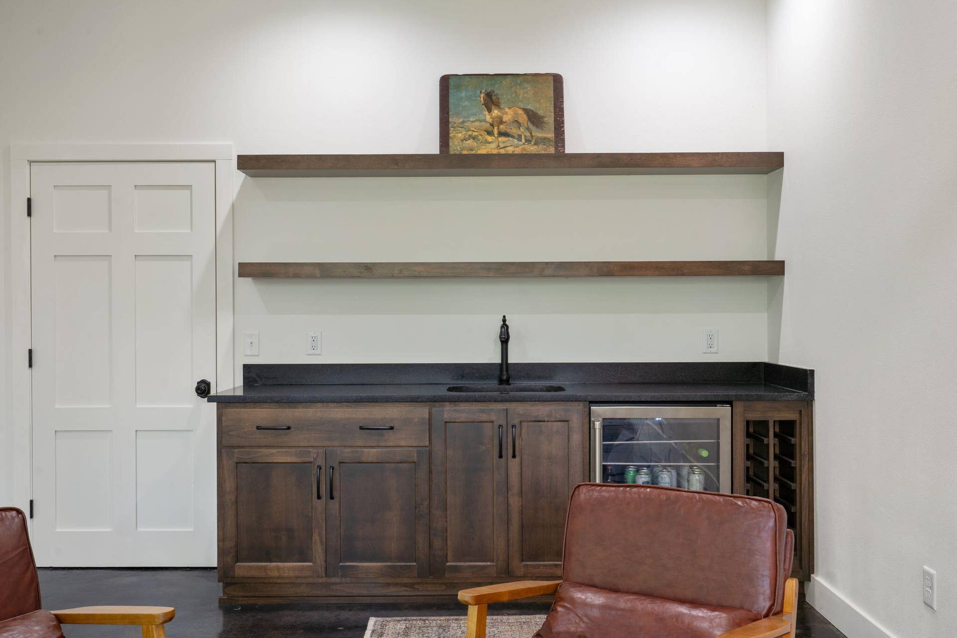 893-Hidden-Springs-Ln-Stylish-Living