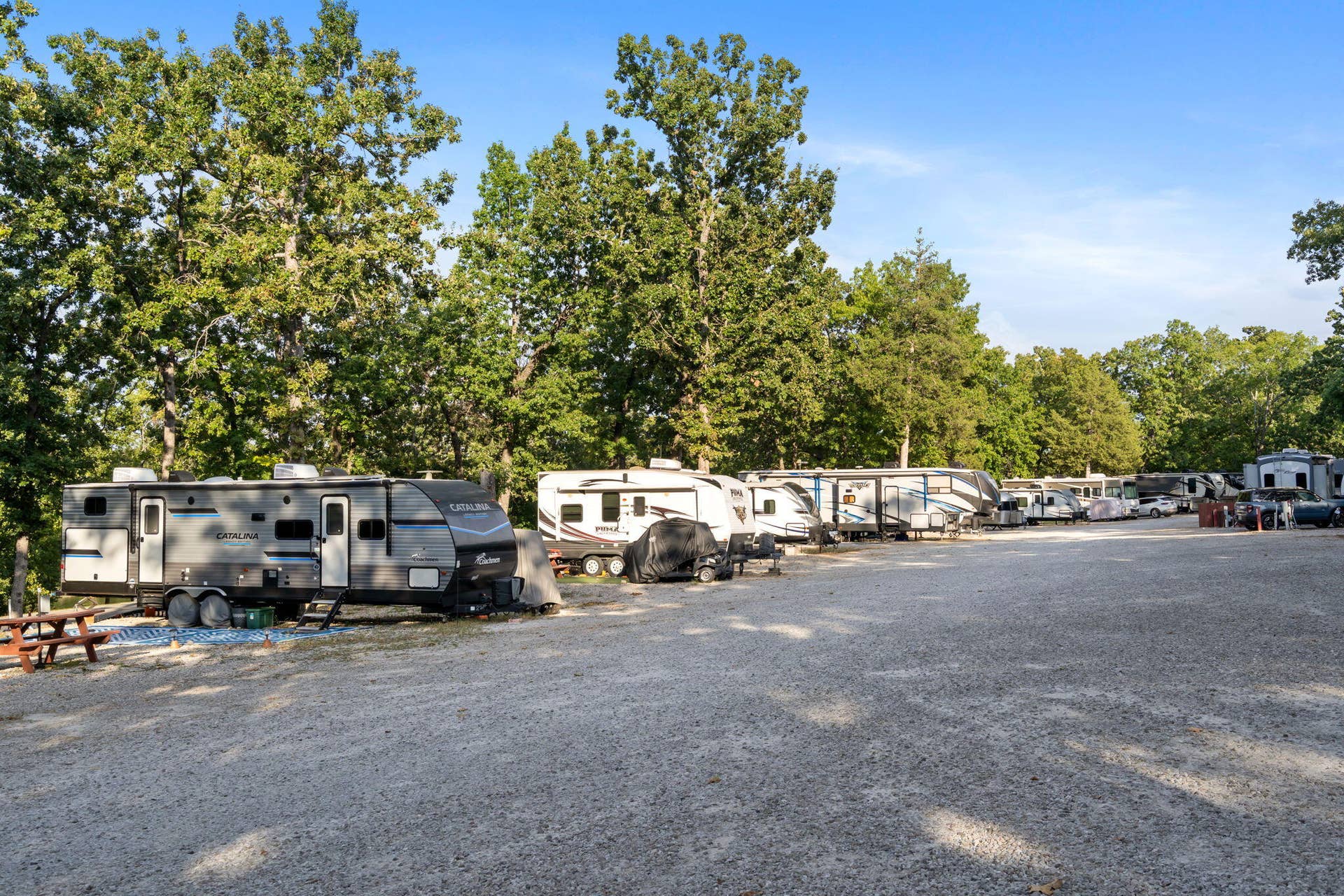 30 Hickory Drive, Kimberling City, MO 65686 Port of Kimberling Marina!