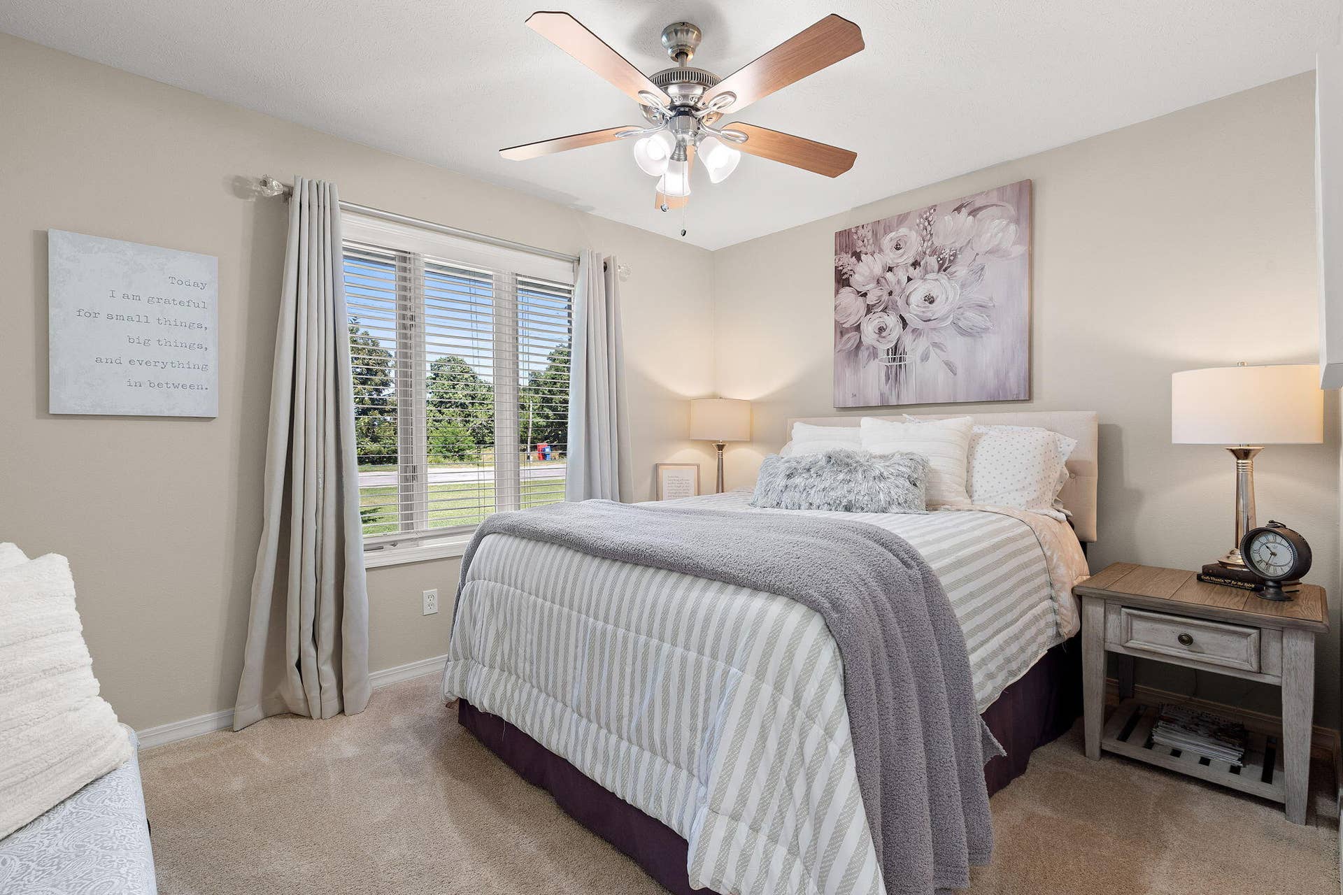 30 Hickory Drive, Kimberling City, MO 65686 30-Hickory-Dr-Cozy-Lake-Bedroom