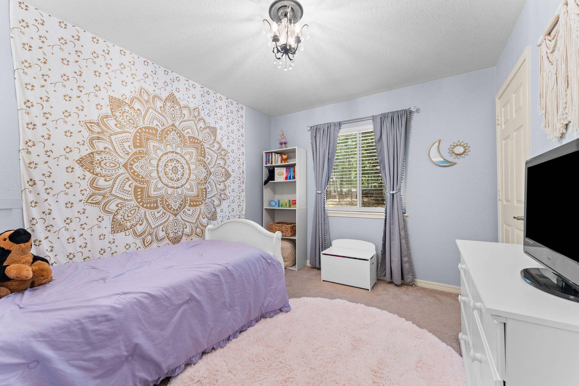 71 Queensberry Drive, Branson West, MO 65737 Guest Room 2