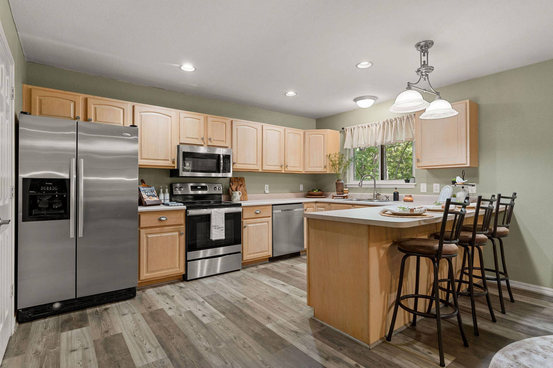 71 Queensberry Drive, Branson West, MO 65737 Kitchen