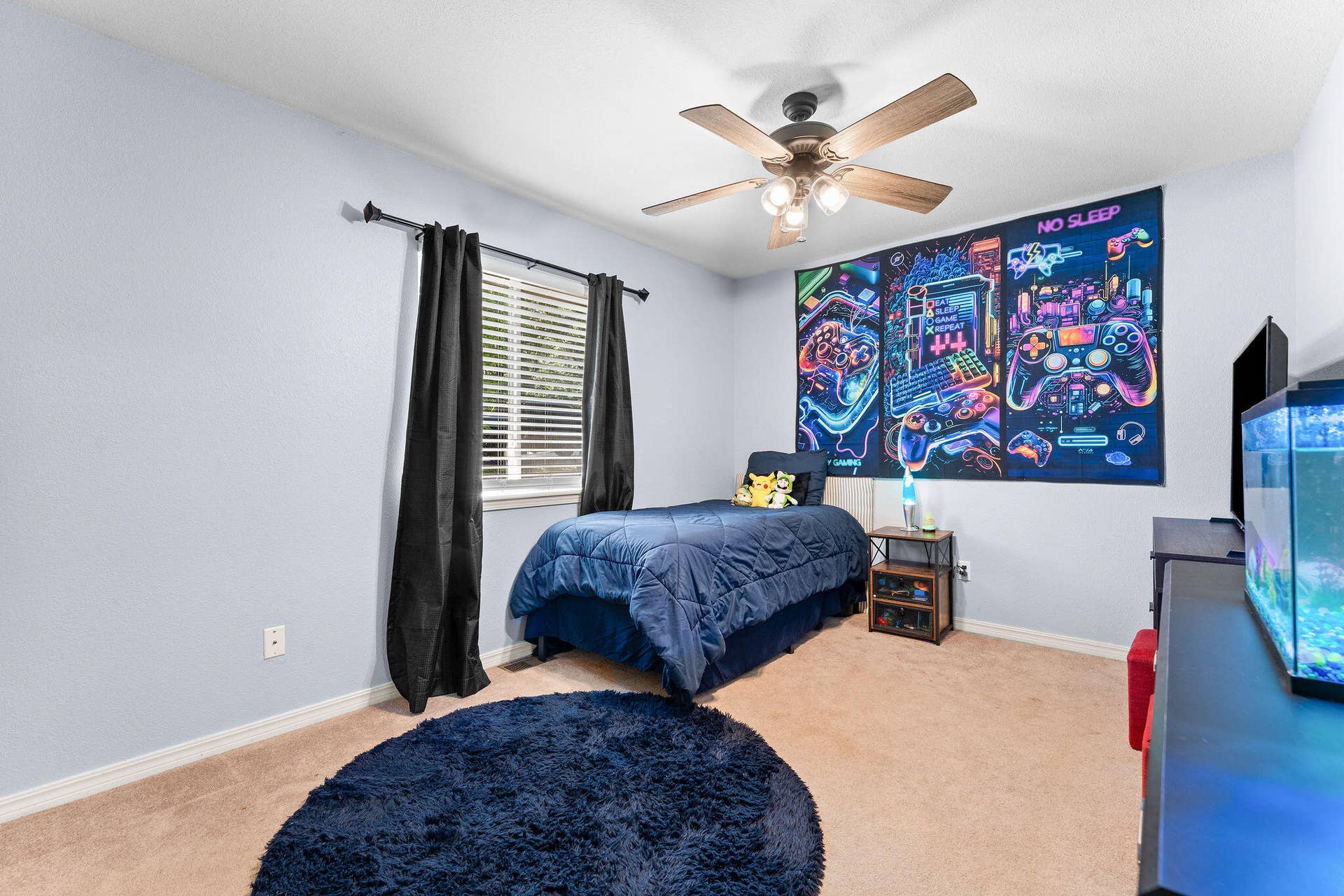 71 Queensberry Drive, Branson West, MO 65737 Guest Room 1