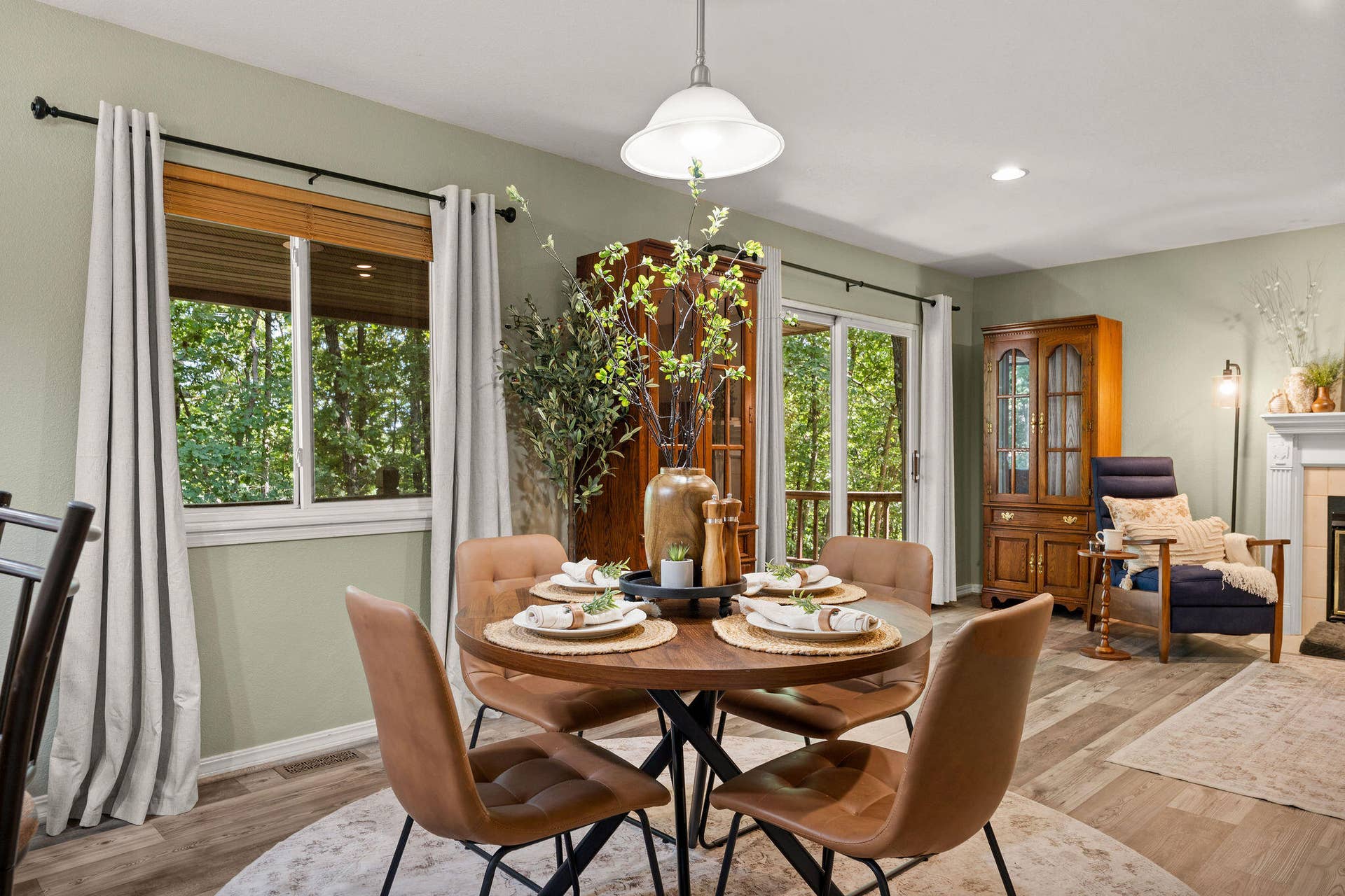 71 Queensberry Drive, Branson West, MO 65737 Dining Area