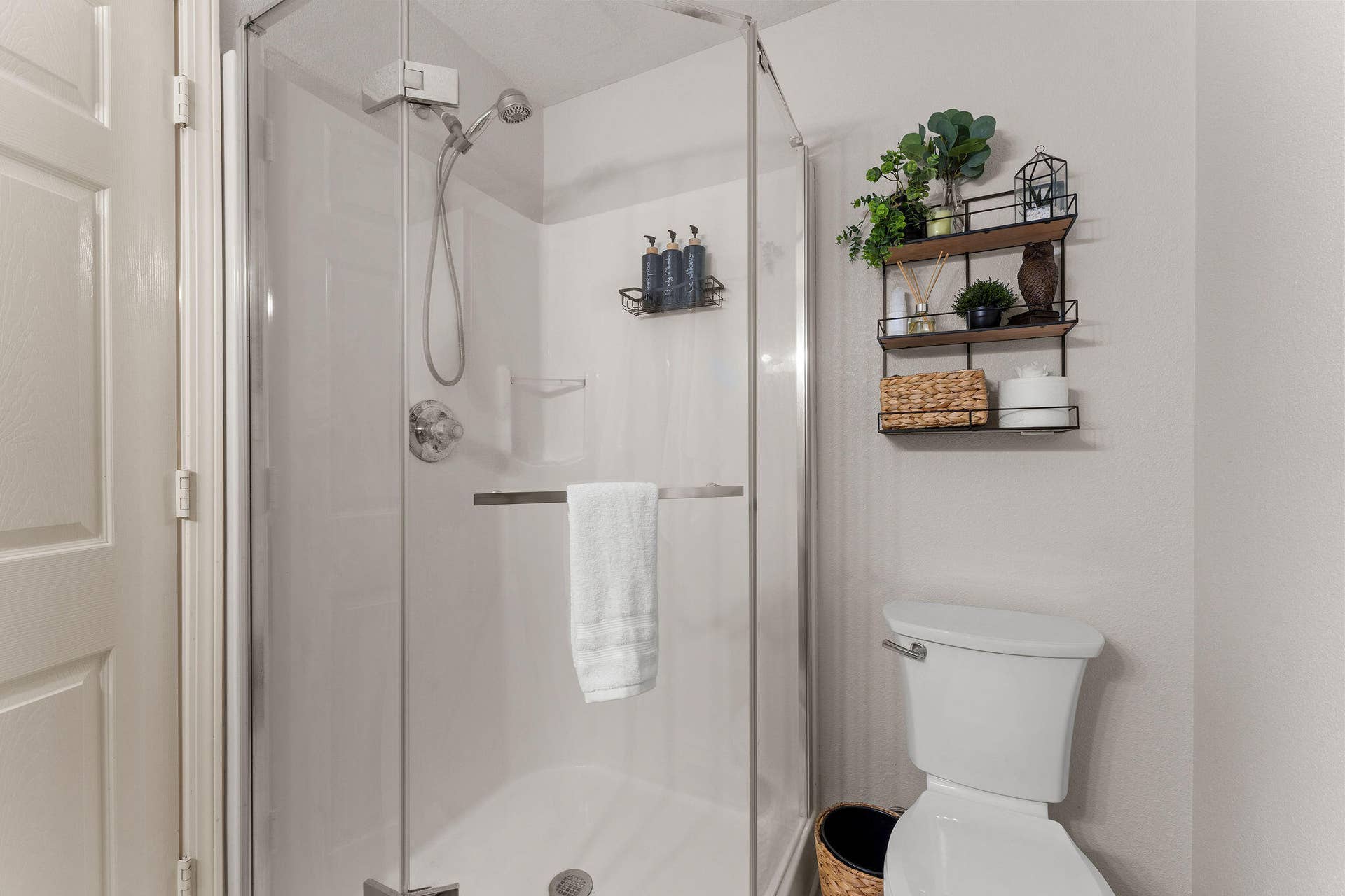 71 Queensberry Drive, Branson West, MO 65737 Primary Bathroom