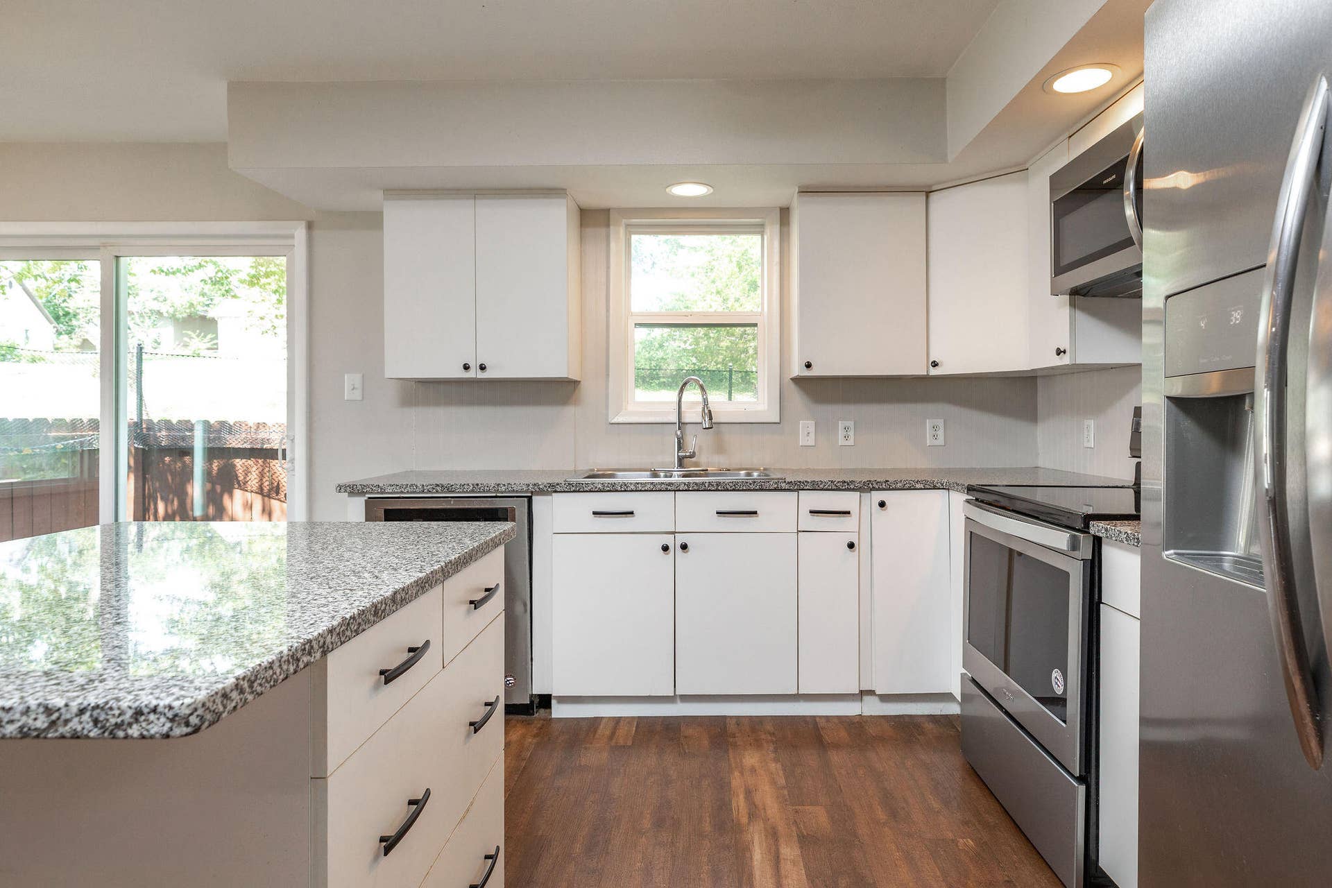 9 Sunset Street, Kimberling City, MO 65686 Side A