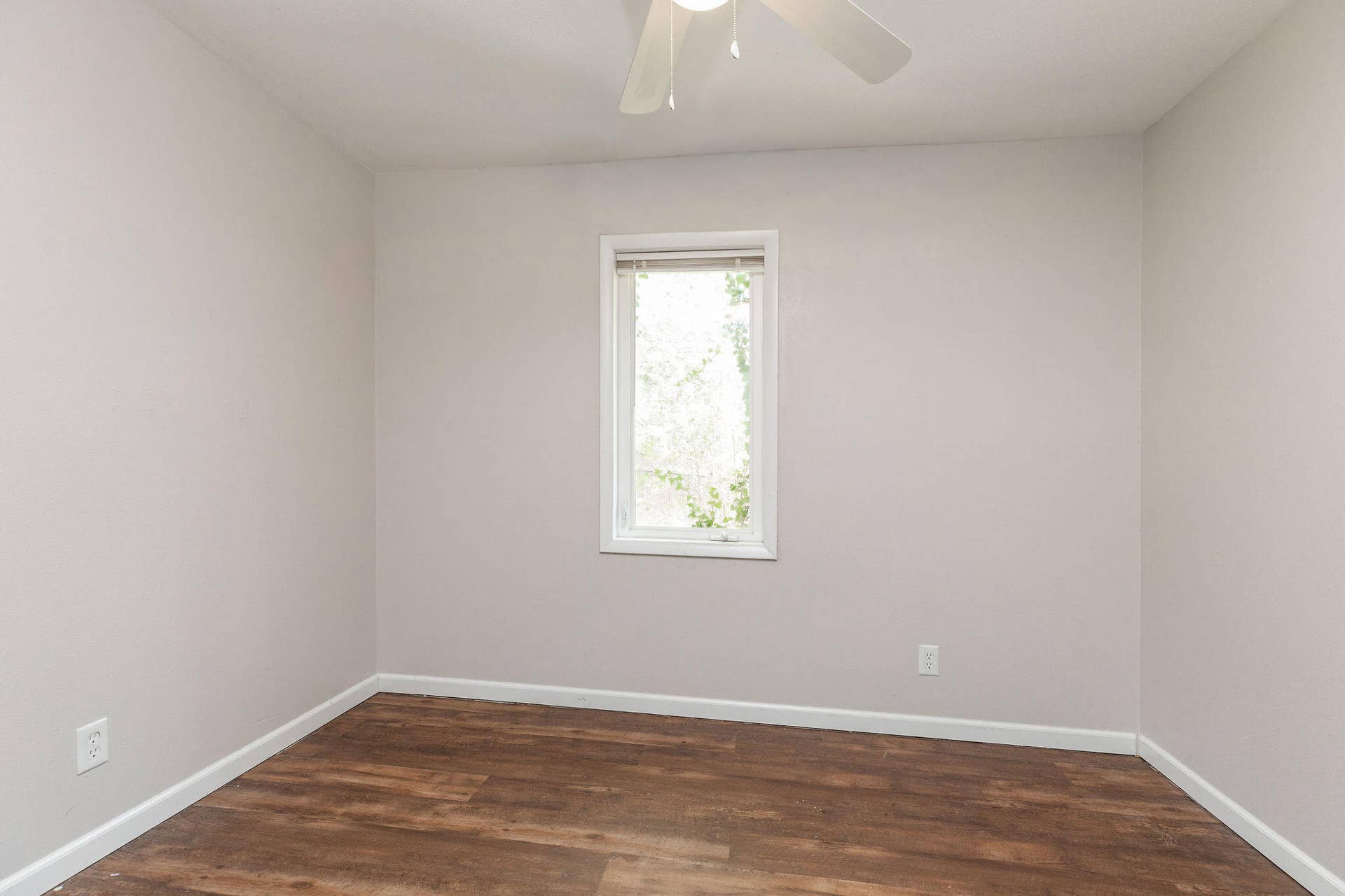 9 Sunset Street, Kimberling City, MO 65686 Side A