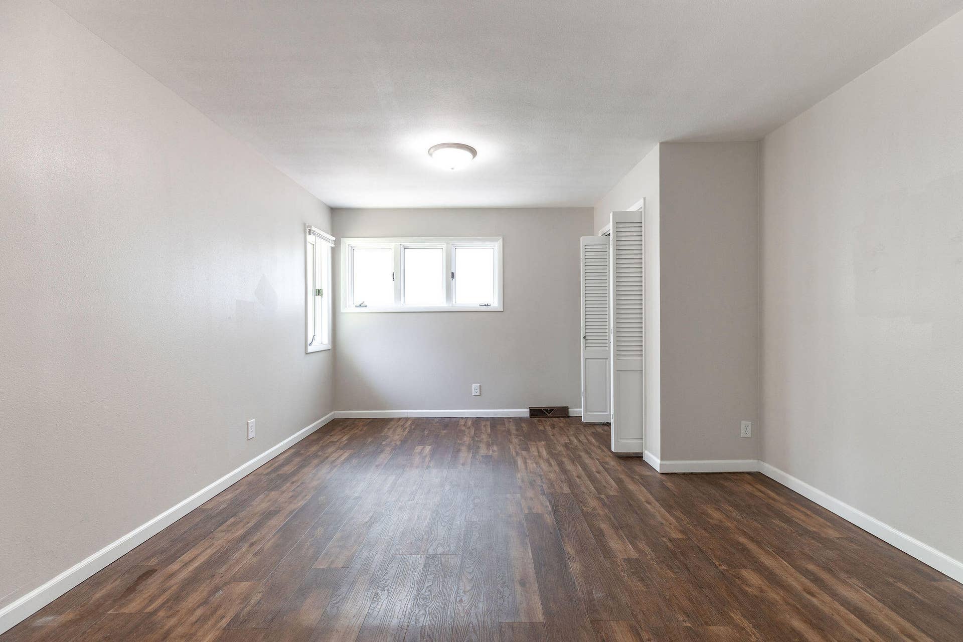 9 Sunset Street, Kimberling City, MO 65686 Side A