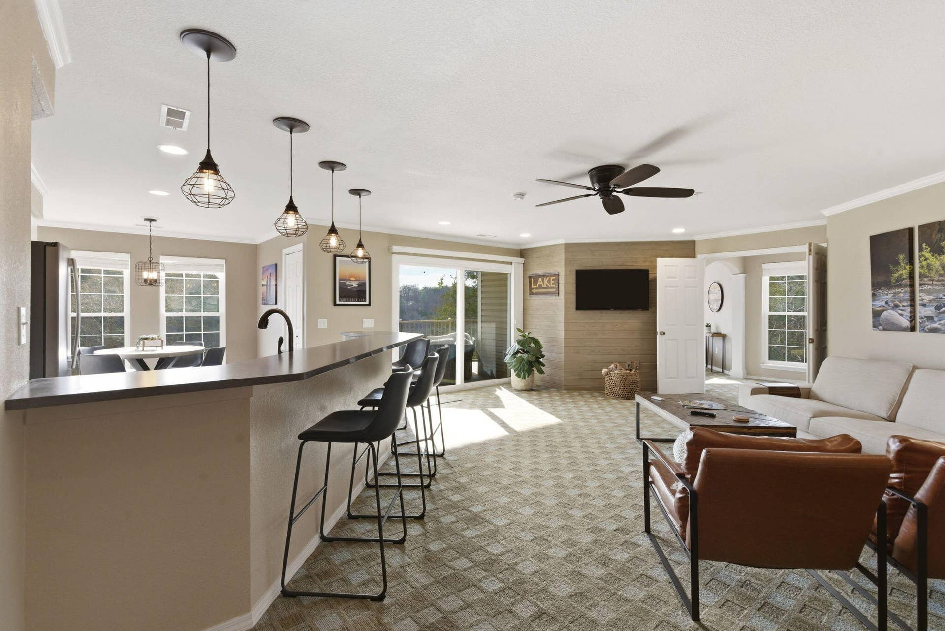 SPACIOUS LAYOUT