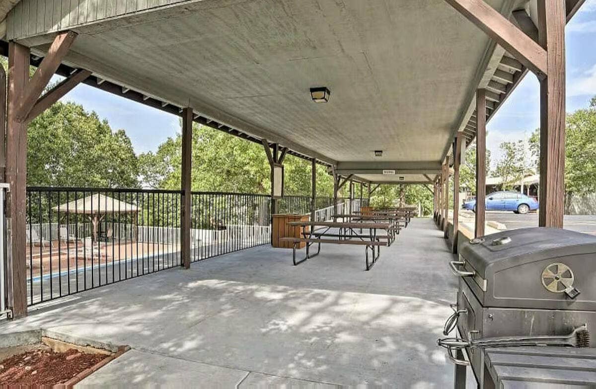 412 Notch Lane, #1, Branson West, MO 65737 Community Area 2