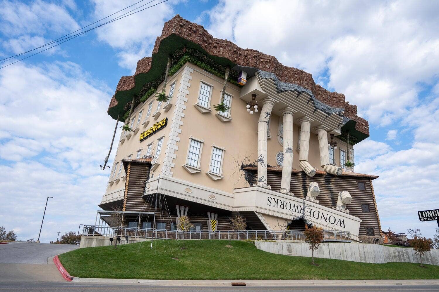 412 Notch Lane, #1, Branson West, MO 65737 20250123004241591189000000-o