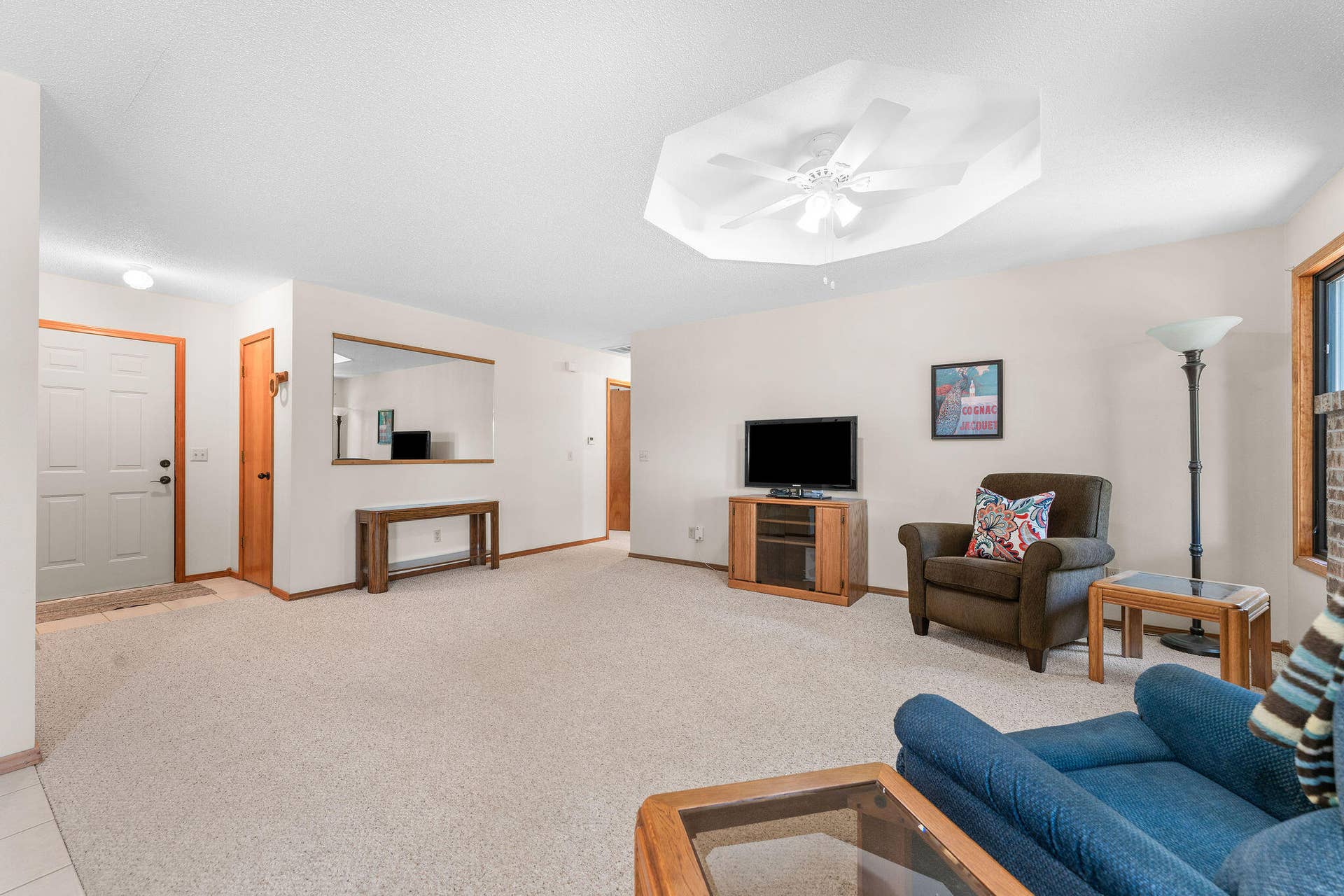 107 Oak Drive, Kimberling City, MO 65686 Plenty of Room