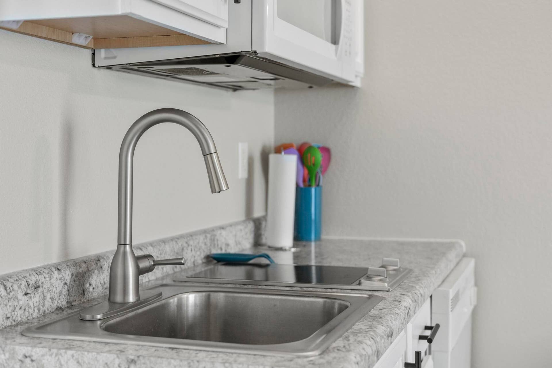 Kitchen Unit 118