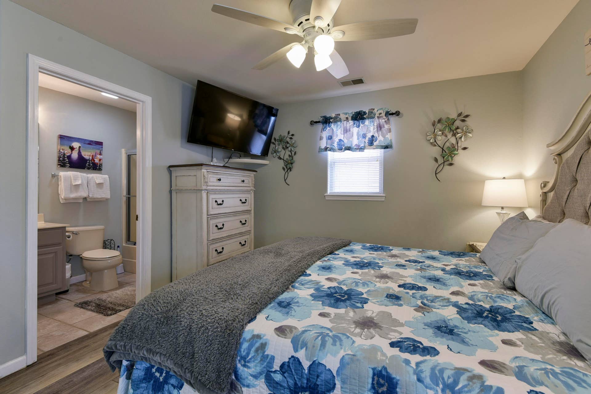 154 Oak Lane, #5, Branson West, MO 65737 Master Bedroom