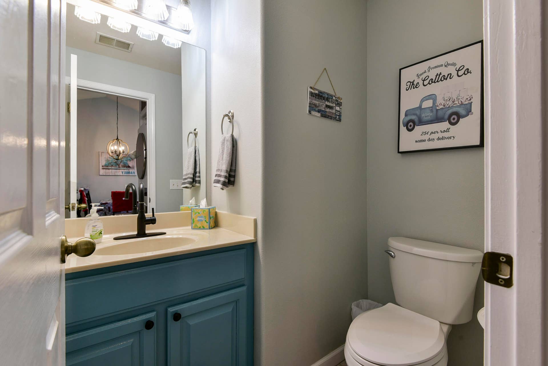 154 Oak Lane, #5, Branson West, MO 65737 Hall Bath