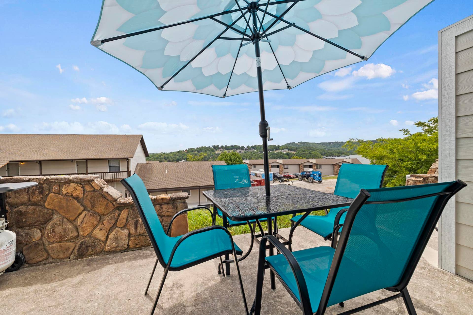100 Getaway Circle, #Unit 119, Kimberling City, MO 65686 Patio
