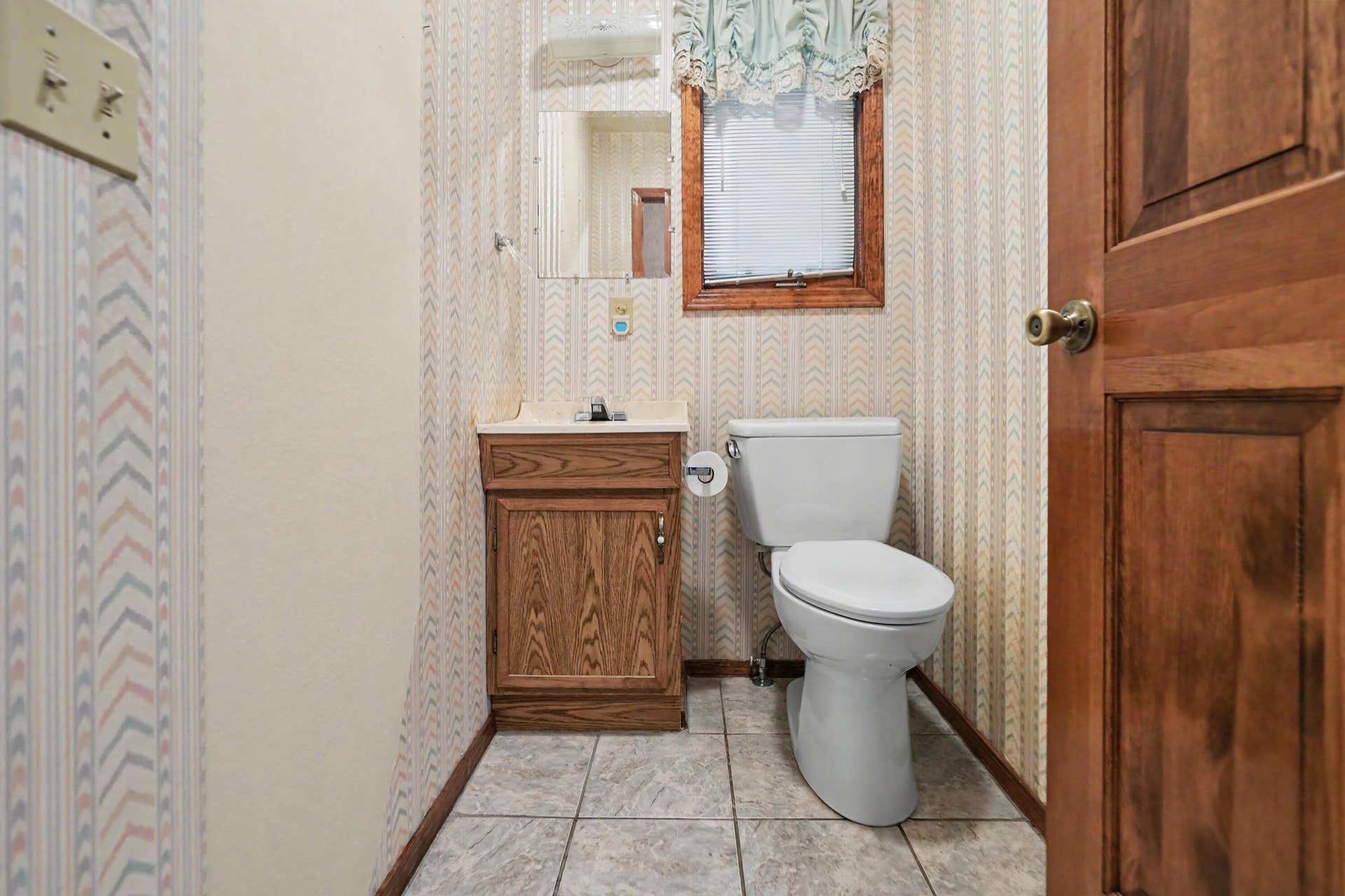 23_Branson West