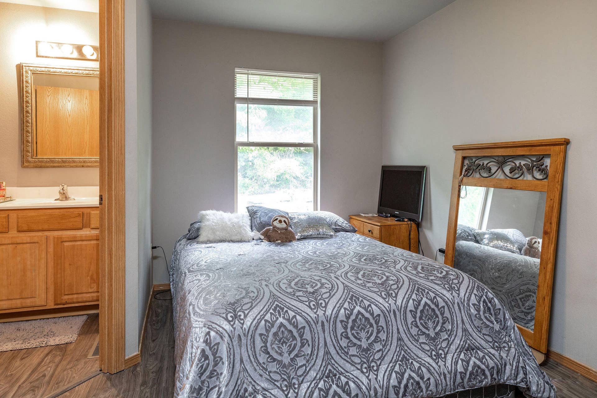 16 Lakeshore Drive, Kimberling City, MO 65686 141618LakeshoreDr-10