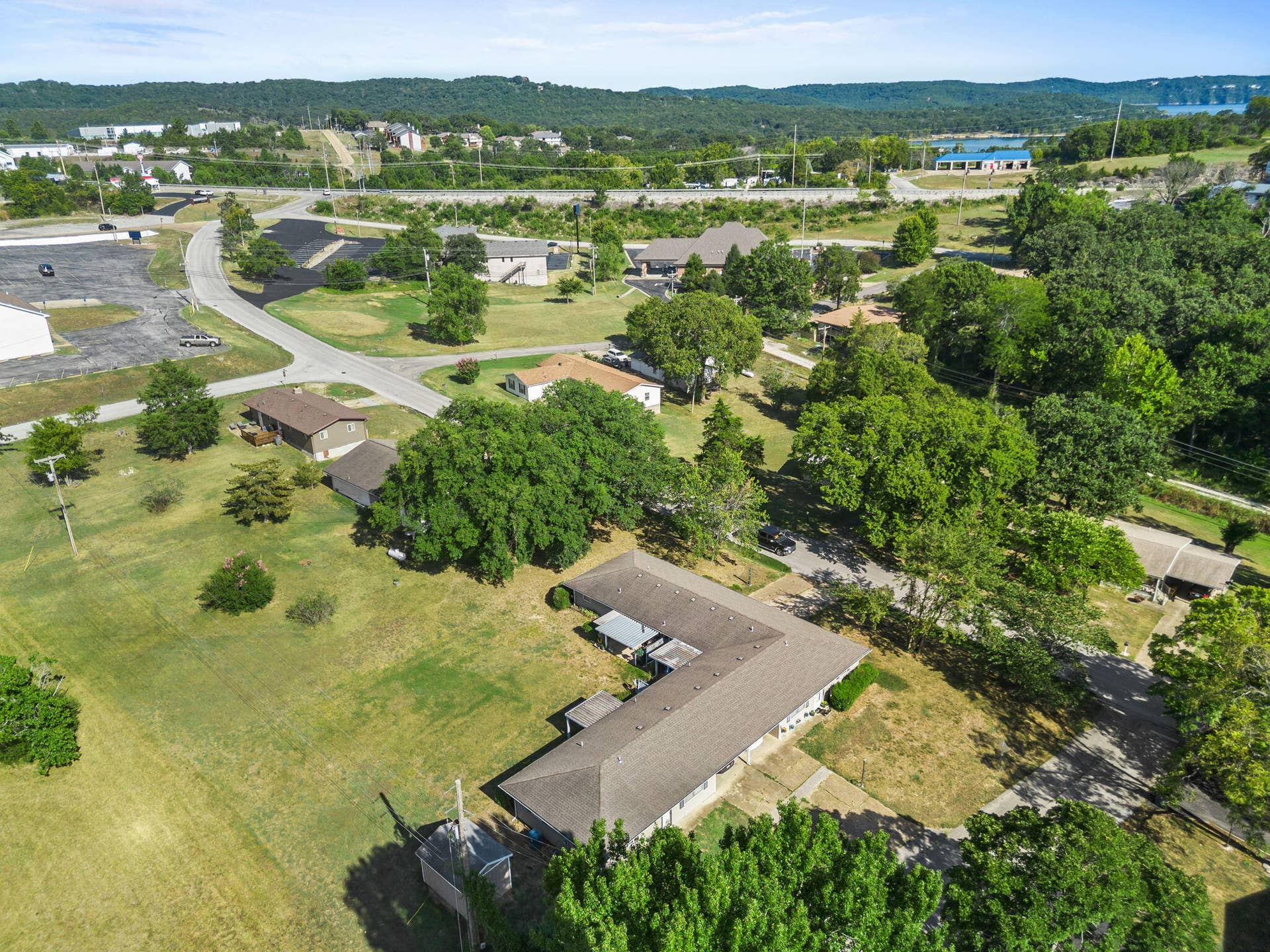4 Sunnybrook Lane, Kimberling City, MO 65686 4 Sunnybrook Lane (40)